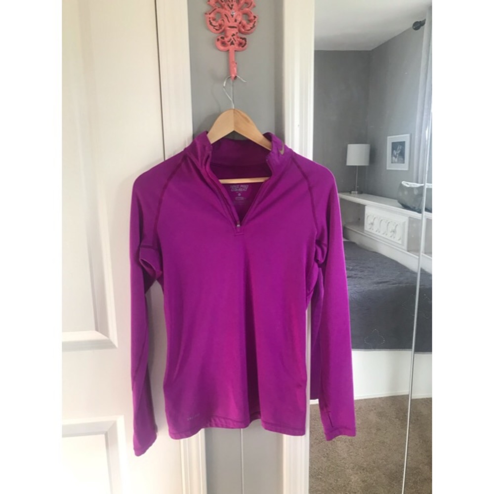 Nike Dri-fit pull over